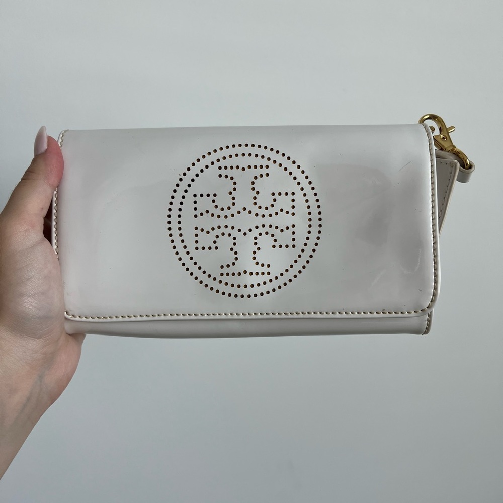 Tory Burch Crossbody/clutch!